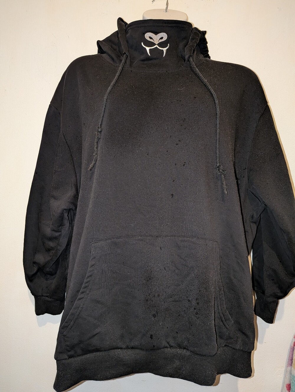 Black Trickz N' Treatz Fly by Night Bat Oversized Hoodie by Dolls Kill Sz 2X